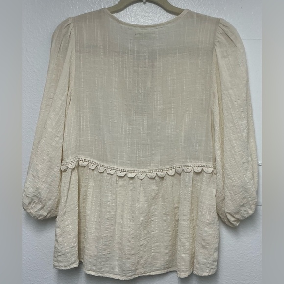 Max Studio Women Cream Puff Sleeve Blouse with Tie Front - Picture 2 of 6